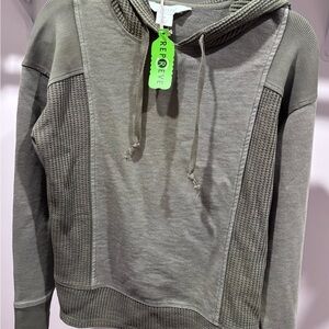 Olive Green Women’s Hooded Sweater